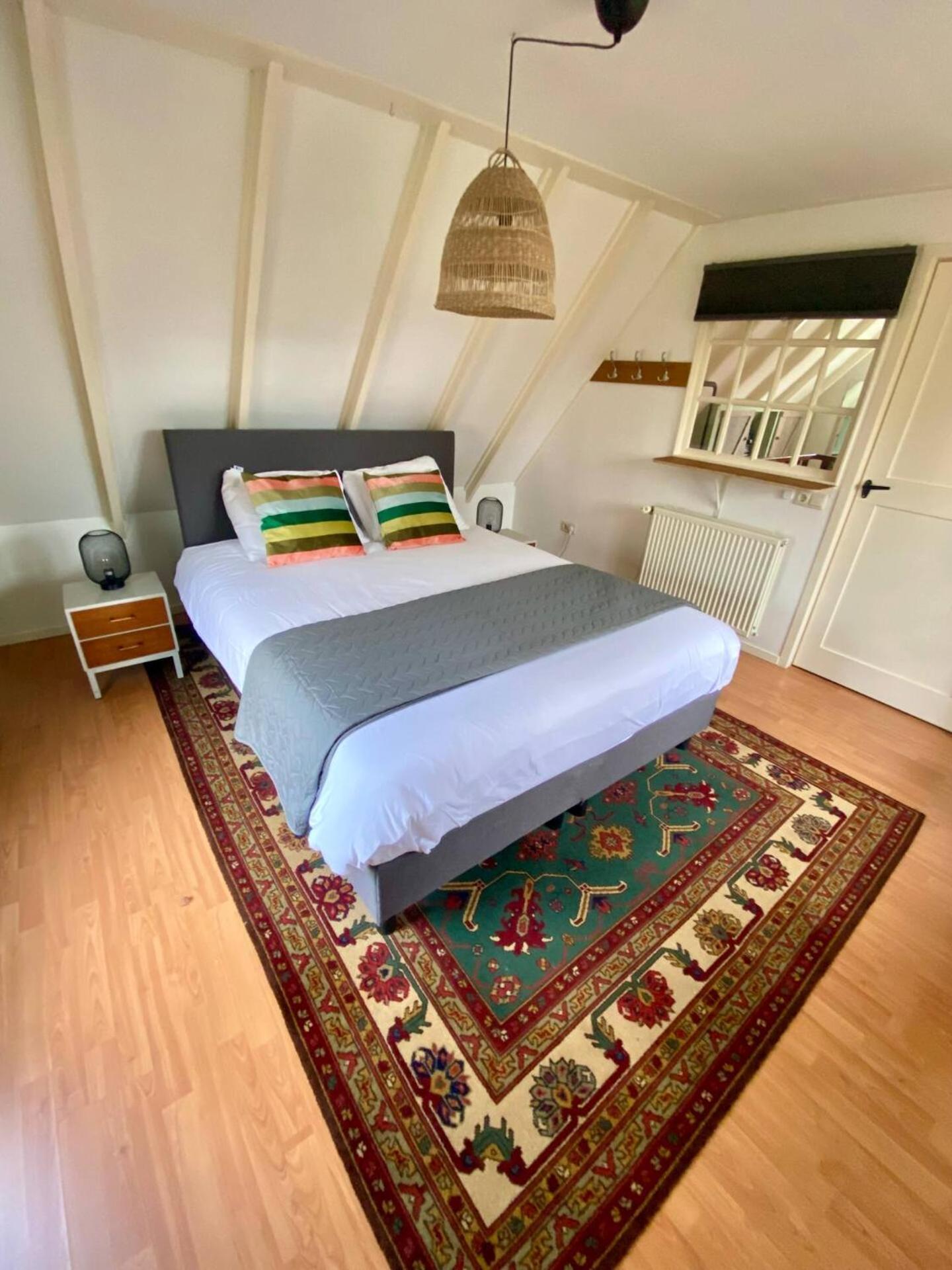 Loosan Lodges Gastenhuis Reutum Экстерьер фото